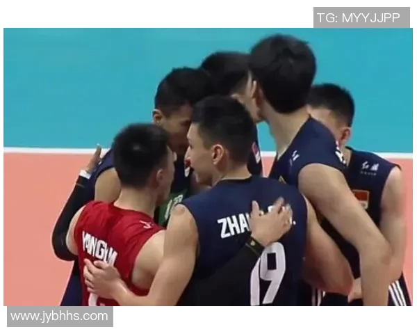 伊朗男排与巴西男排激情对决展现排球魅力与竞技精神 伊朗男排与巴西男排激情对决展现排球魅力与竞技精神