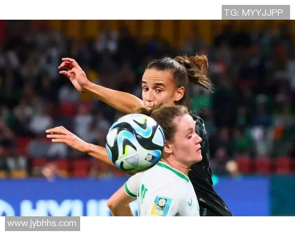 女足精彩对决尼日利亚重播回顾赛场瞬间与精彩进球分析 女足精彩对决尼日利亚重播回顾赛场瞬间与精彩进球分析